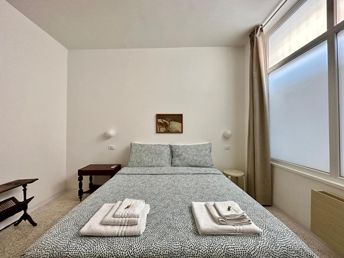 Grand Apartment Navigli Milan Exterior photo